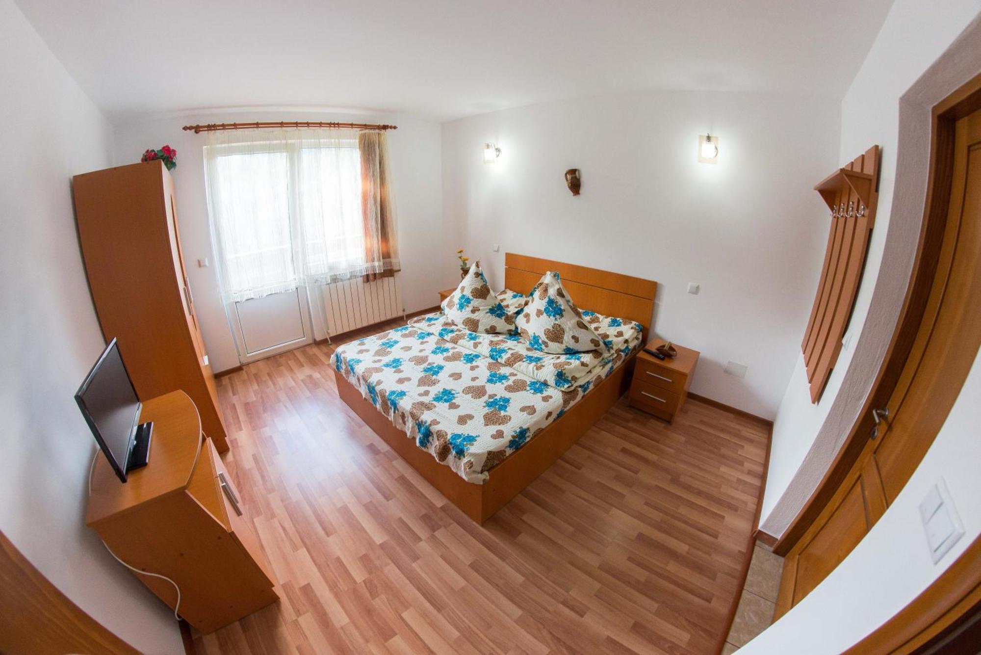 Casa Andreea Ξενοδοχείο Sucevita Δωμάτιο φωτογραφία